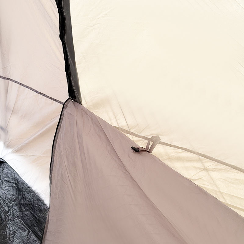 Двухслойная палатка для кемпинга на открытом воздухе, которая крепится к задней части автомобиля